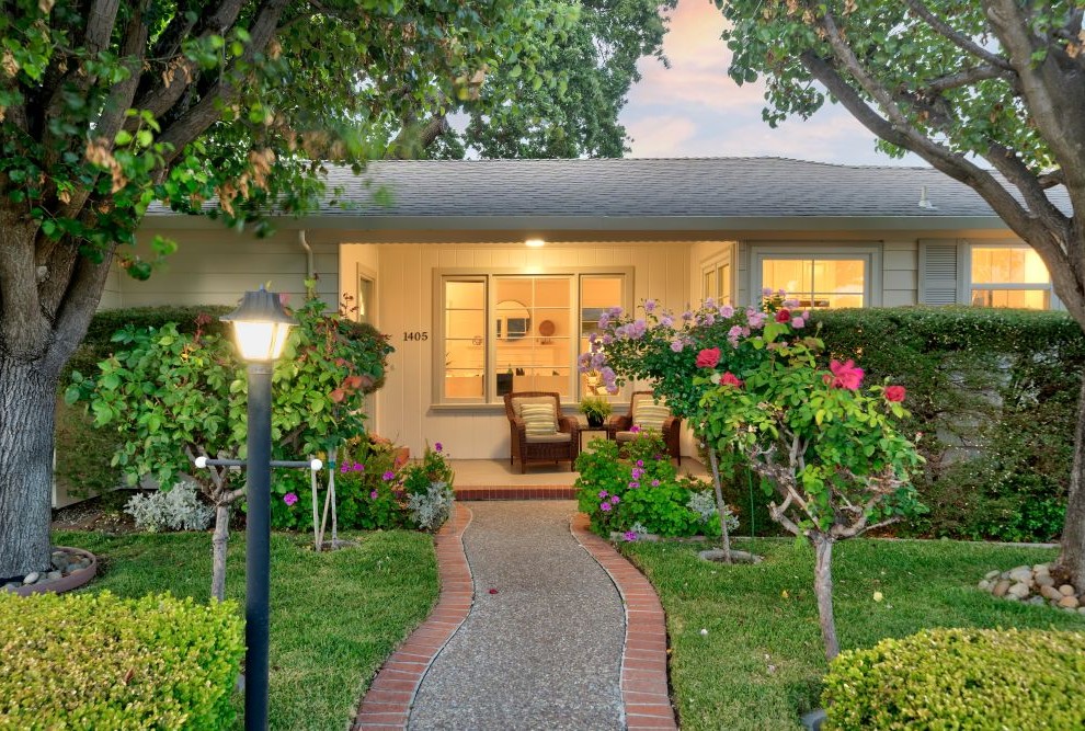 1405 Oakhurst Avenue, San Carlos, California, 94070, 2 Bedrooms Bedrooms, ,2 BathroomsBathrooms,Single Family Home,Active Properties,Oakhurst Avenue,1137