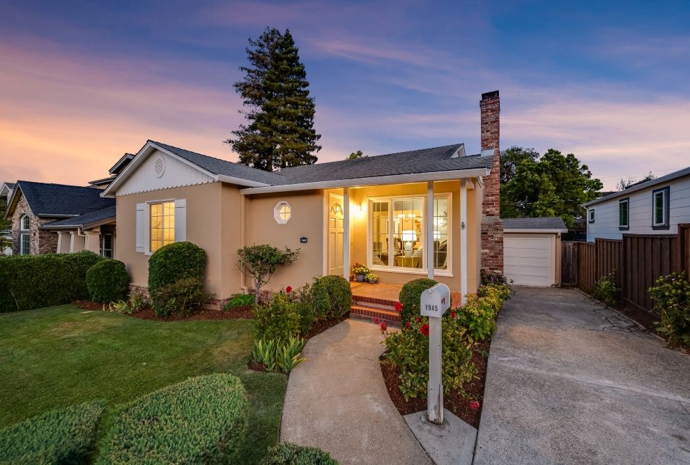 1945 Birch Avenue, San Carlos, California, 94070, 3 Bedrooms Bedrooms, ,1 BathroomBathrooms,Single Family Home,Active Properties,Birch Avenue,1151