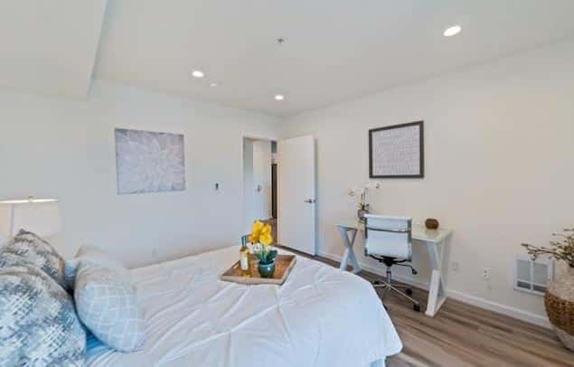 8200 Oceanview Ter #104, San Francisco, California, United States 94132, 1 Bedroom Bedrooms, ,1 BathroomBathrooms,Condominium,Sold Properties,Oceanview Ter #104,1056