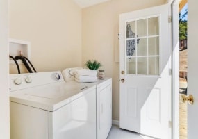 1120 Hudson Court, San Carlos, San Mateo, California, United States 94070, 4 Bedrooms Bedrooms, ,3 BathroomsBathrooms,Single Family Home,Sold Properties,Hudson Court,1059