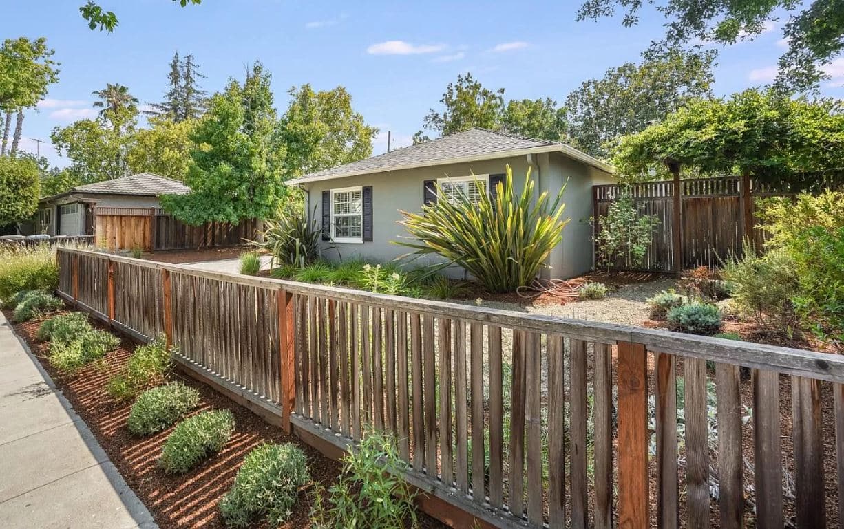 1636 Maddux Drive, Redwood City, California, United States 94061, 3 Bedrooms Bedrooms, ,1 BathroomBathrooms,Single Family Home,Sold Properties,Maddux Drive,1061