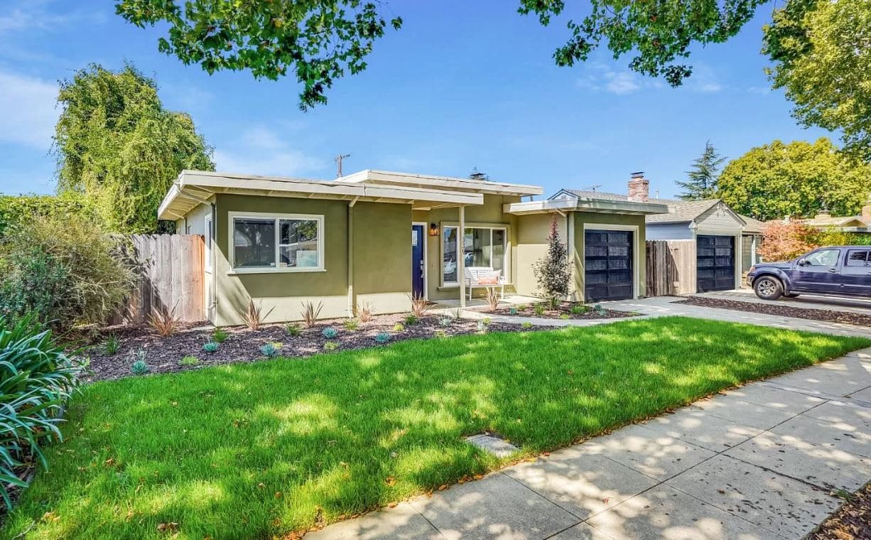 339 E Street, Redwood City, California, United States 94063, 3 Bedrooms Bedrooms, ,1 BathroomBathrooms,Single Family Home,Sold Properties,E Street,1062